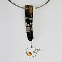 Collier de créateur corne citrine argent.